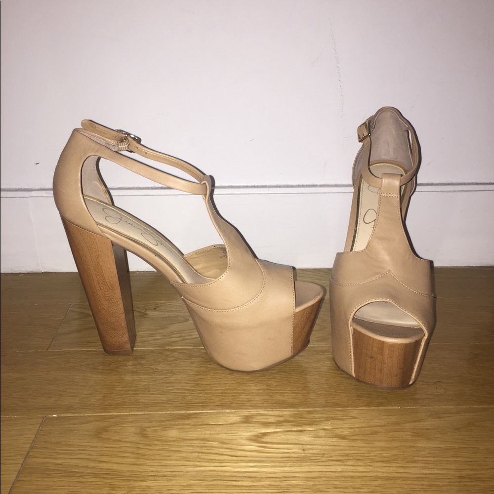 Jessica Simpson nude platform heels